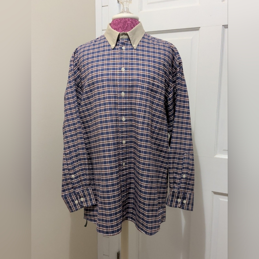 Hunt Club Navy and Beige Plaid Button Down Shirt